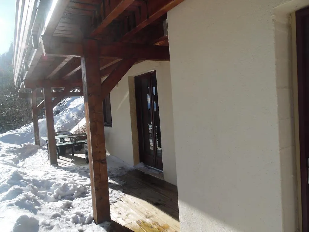 Appartement Col De La Faucille Mijoux 0*,