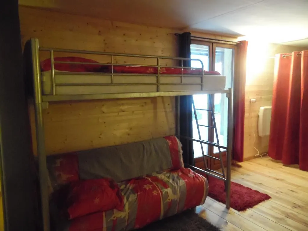 Appartement Col De La Faucille Mijoux Apartment